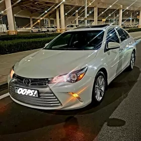 Toyota Camry 2015