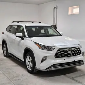 Toyota Highlander 2020