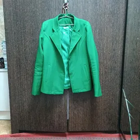 Mekdep kostyum.Школьный костюм