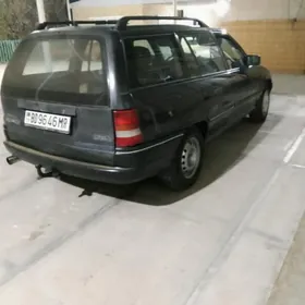 Opel Astra 1993