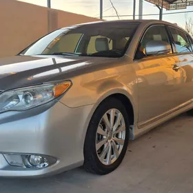 Toyota Avalon 2011