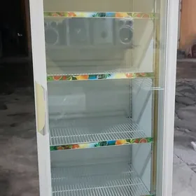 Witrine holodilnik