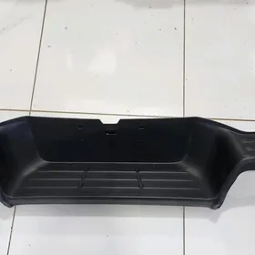 Hilux morda taze zapjaslar