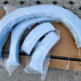 Hilux morda taze zapjaslar