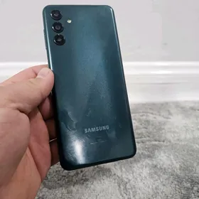 Samsung A04s