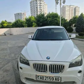 BMW X1 2012