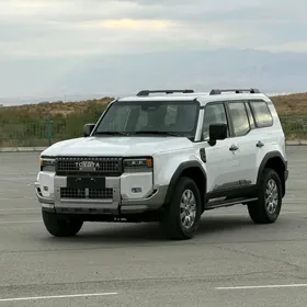 Toyota Land Cruiser Prado 2025