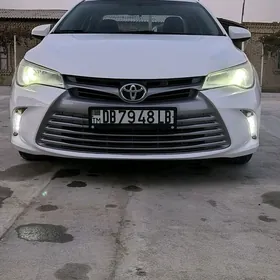 Toyota Camry 2017