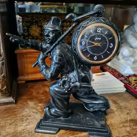 Часы Клоун чугун