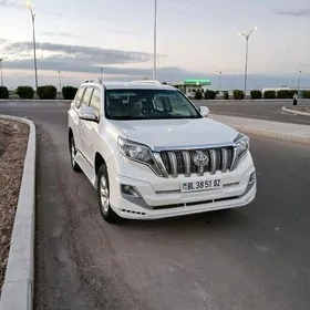 Toyota Land Cruiser Prado 2012