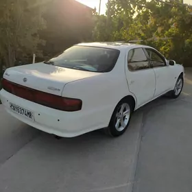 Toyota Cresta 1993