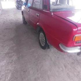 Lada 2104 1983