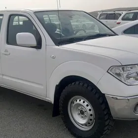 Nissan Navara 2012