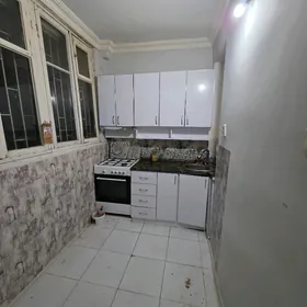 6mkr 2etaj 3kom satlyk jay