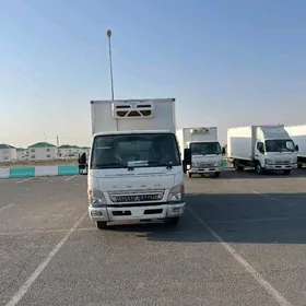 Mitsubishi Canter 2025