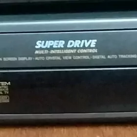 видеомагнитофон