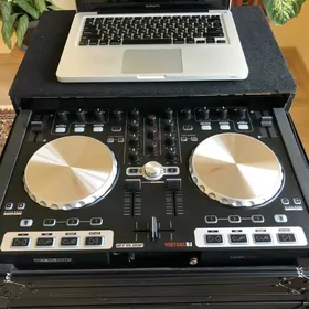 Dj aparat controllers
