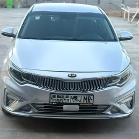 Kia Optima 2020