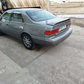 Toyota Camry 1997