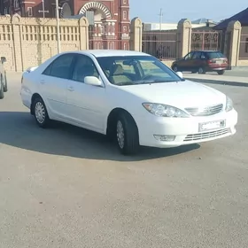 Toyota Camry 2004