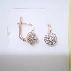 гызыл гулаксырга брилиант