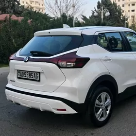 Nissan Kicks 2021