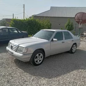 Mercedes-Benz 190E 1995