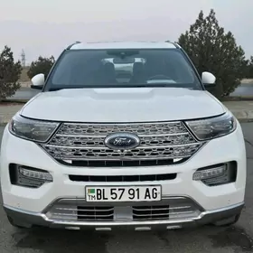 Ford Explorer 2023