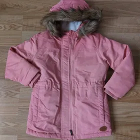 Куртка девичья,фирменная