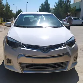 Toyota Corolla 2015