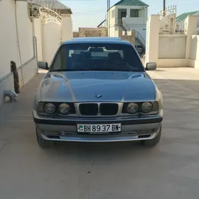 BMW E34 1990