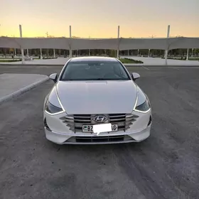 Hyundai Sonata 2021