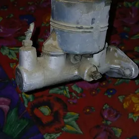 MitsubişiGlawniý slindr