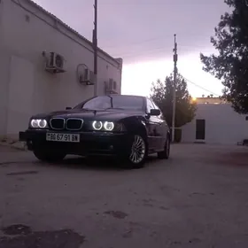 BMW E39 2002