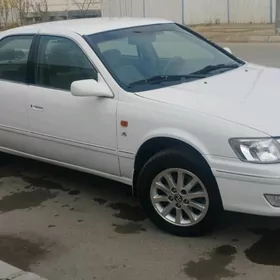 Toyota Camry 2001