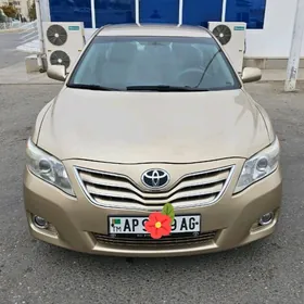 Toyota Camry 2010