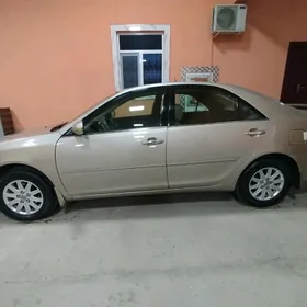Toyota Camry 2003