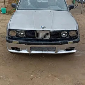 BMW 320 1990