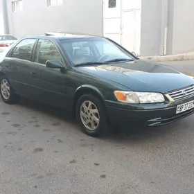 Toyota Camry 1998