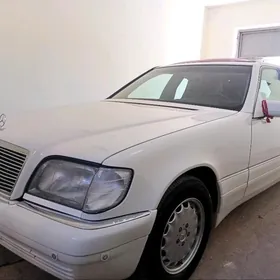 Mercedes-Benz S-Class 1997