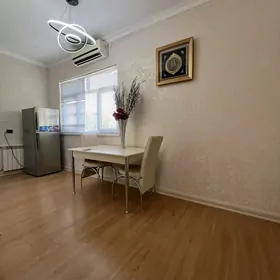 11мкр 3комн  2этаж 3комн