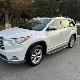 Toyota Highlander 2014