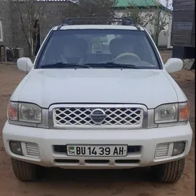 Nissan Pathfinder 2002