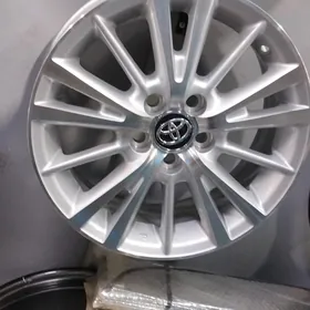 DISKA COROLLA 2015YYL 15LIK