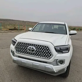 Toyota Tacoma 2021