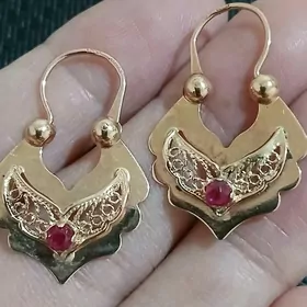 gyzyl gadymy gulakalka