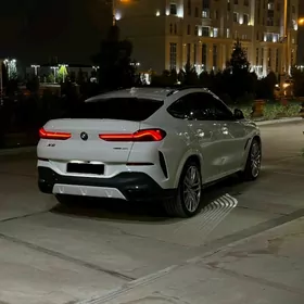 BMW X6 2022