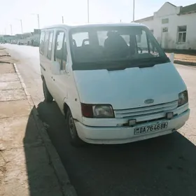 Toyota Fortuner 1990