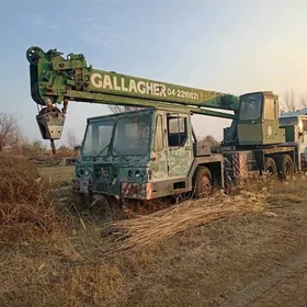 Liebherr A-series 1994