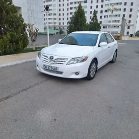 Toyota Camry 2010